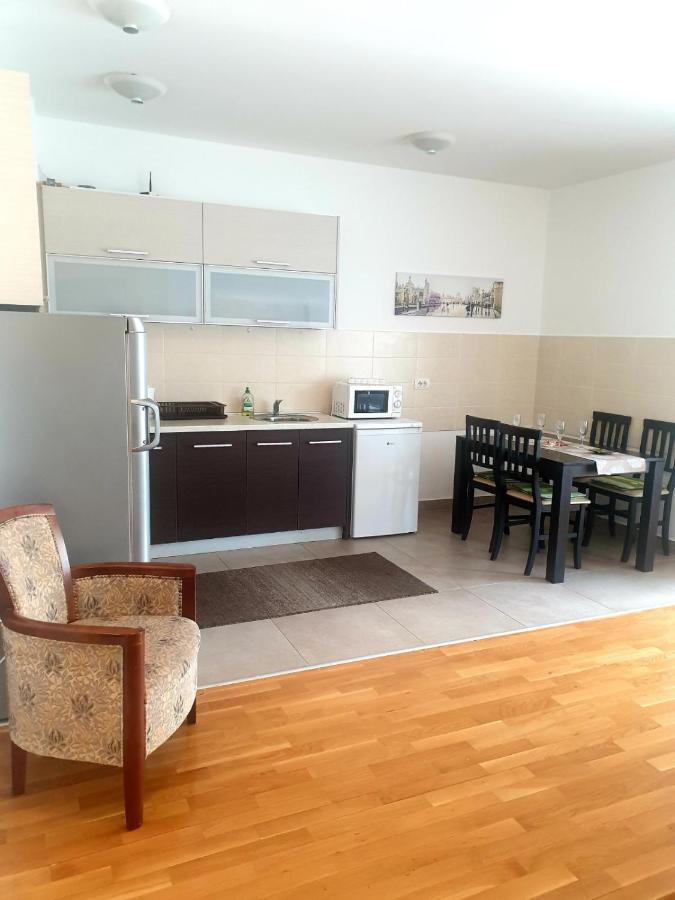 City & Sea Apartments Budva Værelse billede